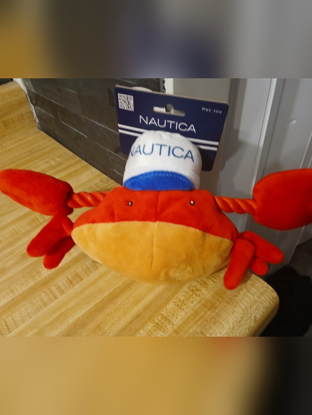 Nautica Crab NWT Squeaking Plush Dog Toy